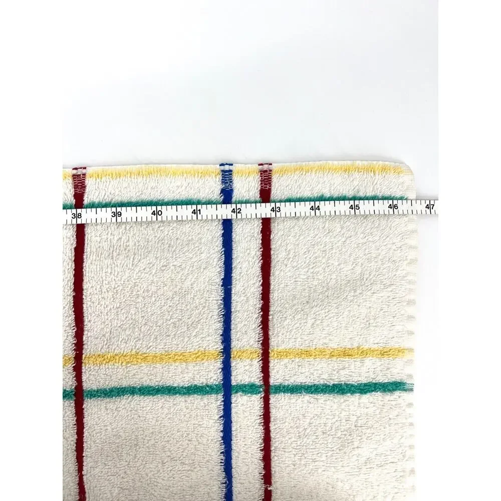 Vintage Utica Primary Color Grid Pattern Bath Towel Movie TV Prop